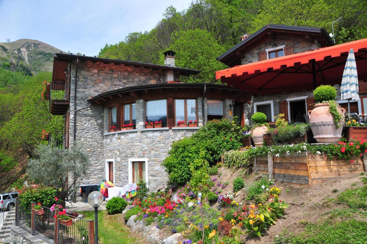 Agriturismo La Fonte Di Mariella กราเวโดนา ภายนอก รูปภาพ