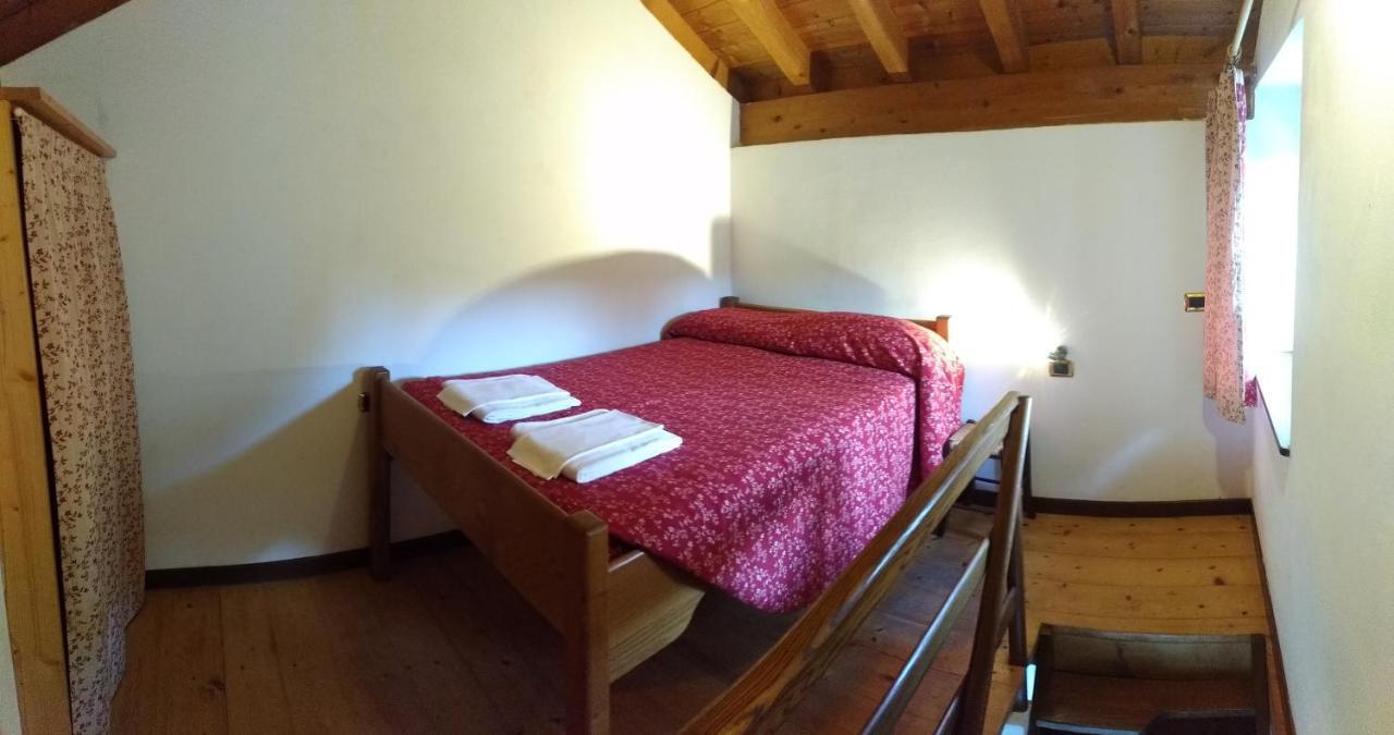 Agriturismo La Fonte Di Mariella กราเวโดนา ภายนอก รูปภาพ