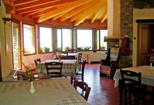 Agriturismo La Fonte Di Mariella กราเวโดนา ภายนอก รูปภาพ