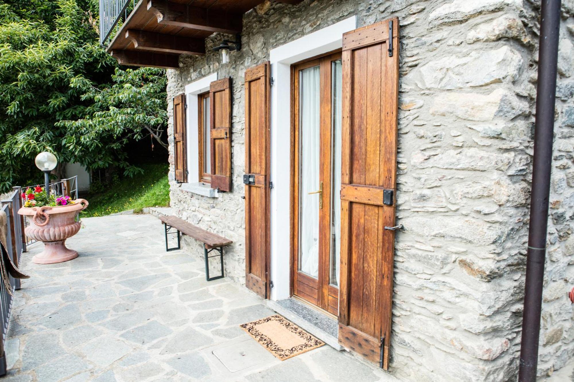 Agriturismo La Fonte Di Mariella กราเวโดนา ภายนอก รูปภาพ