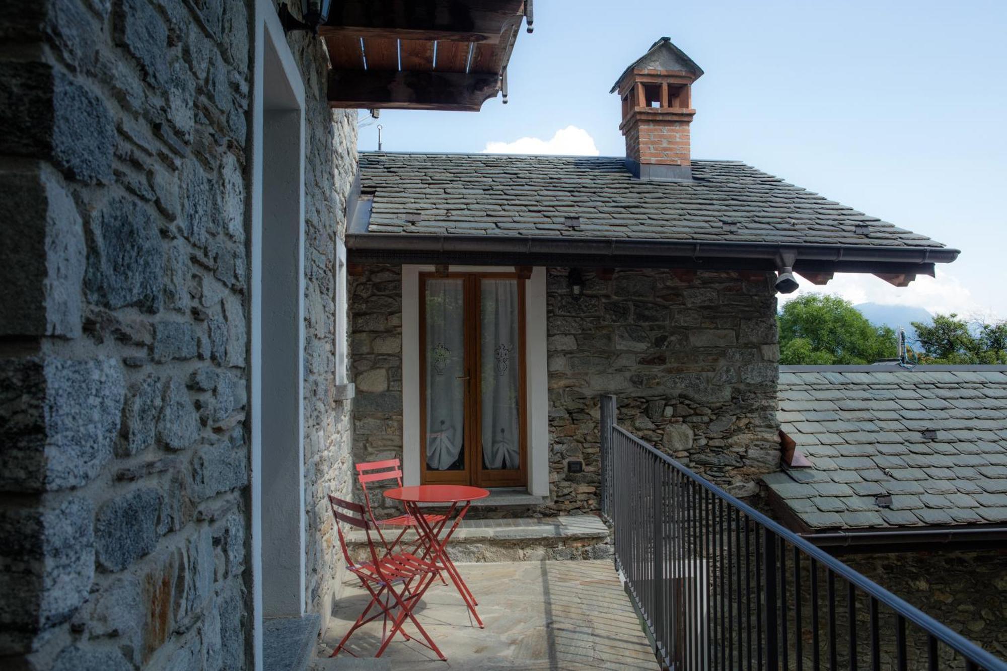 Agriturismo La Fonte Di Mariella กราเวโดนา ภายนอก รูปภาพ