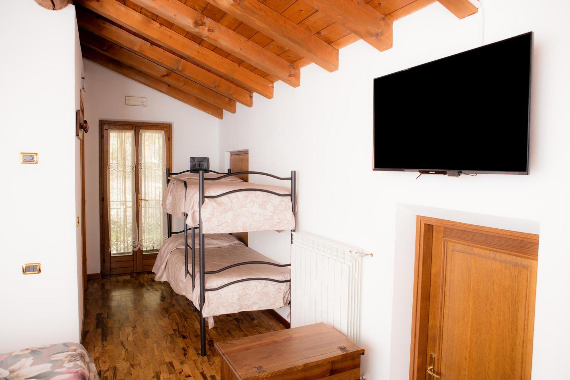 Agriturismo La Fonte Di Mariella กราเวโดนา ภายนอก รูปภาพ