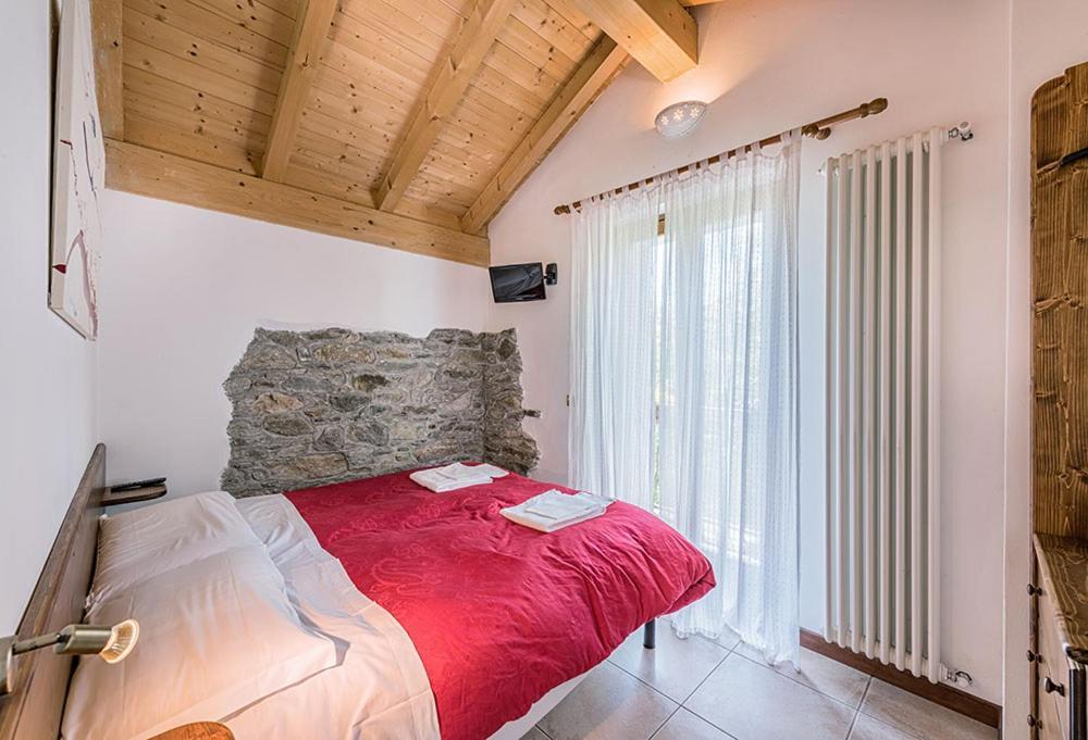 Agriturismo La Fonte Di Mariella กราเวโดนา ภายนอก รูปภาพ