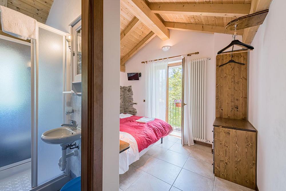 Agriturismo La Fonte Di Mariella กราเวโดนา ภายนอก รูปภาพ